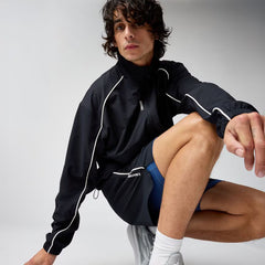 Movement Short